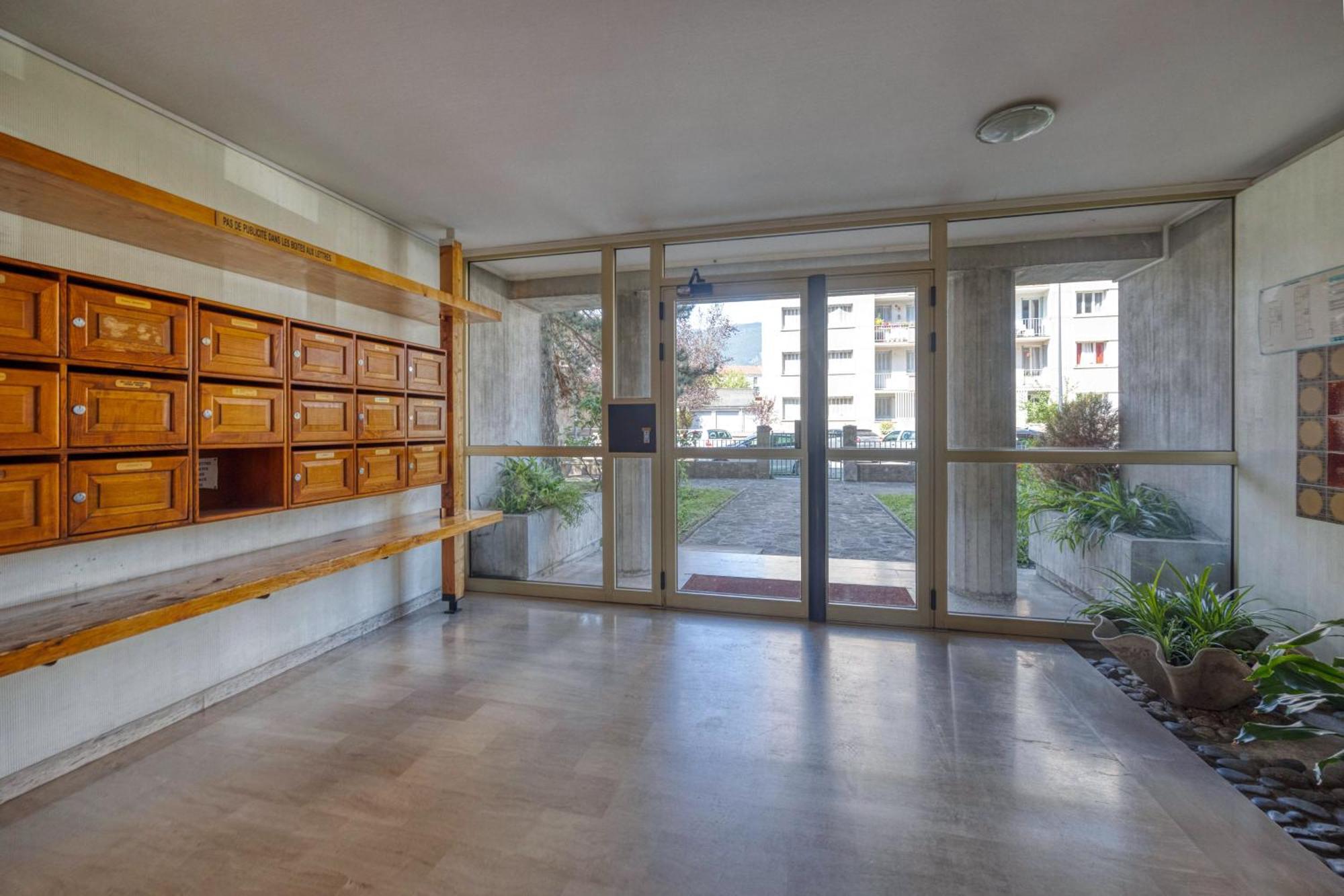 Le Marianne - Gem - Gare - Garage Apartment Grenoble Exterior photo